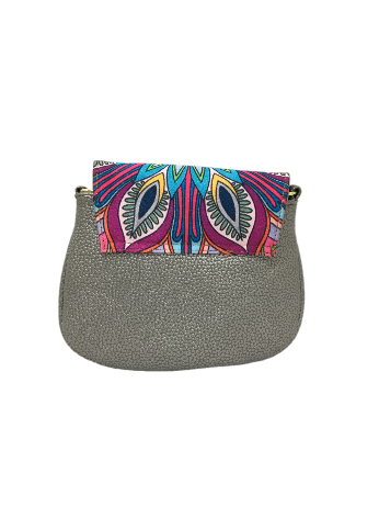 Mandala Pattern - Iris Chula Moda Latina